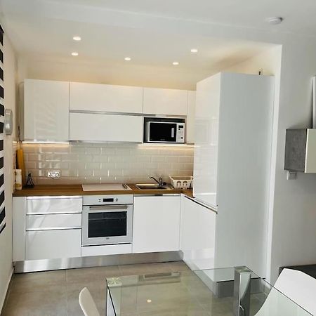 Sliema, Apt7, Stylish 2 Bedroom Apartment With Parking Εξωτερικό φωτογραφία