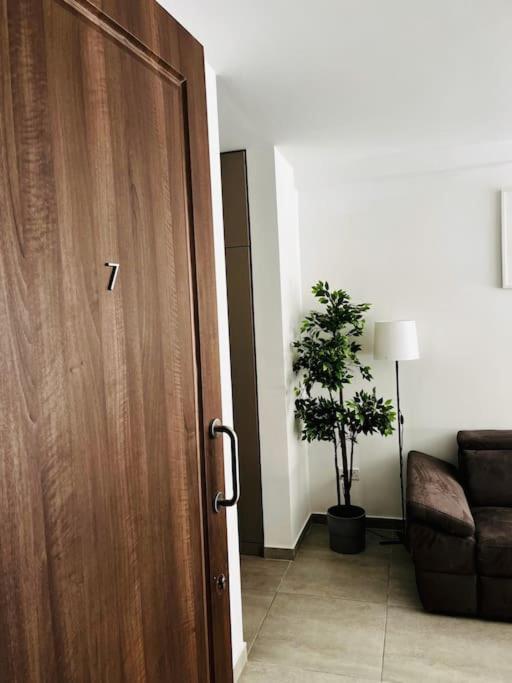 Sliema, Apt7, Stylish 2 Bedroom Apartment With Parking Εξωτερικό φωτογραφία